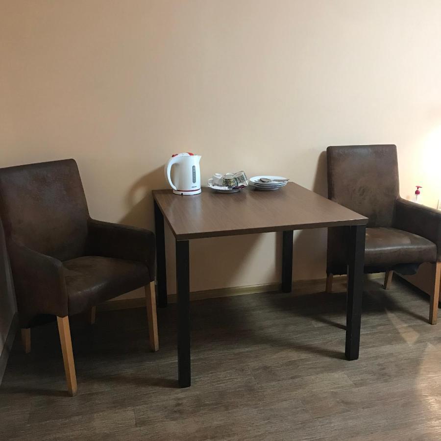 Мини Отель «Positive” Kiev Esterno foto