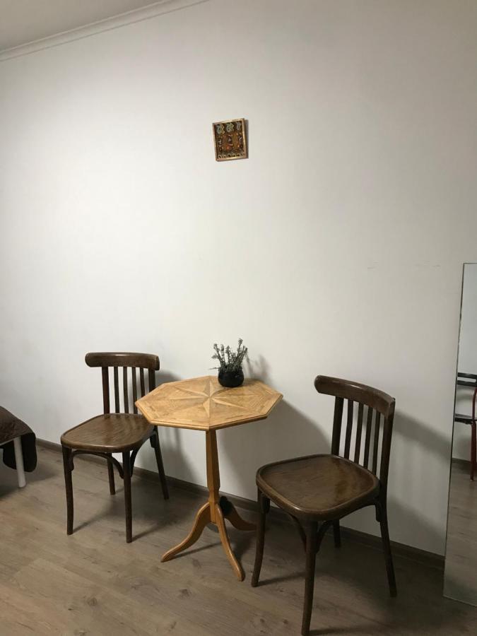Мини Отель «Positive” Kiev Esterno foto