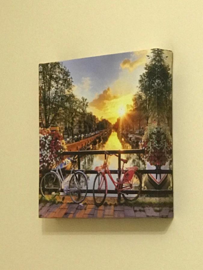 Мини Отель «Positive” Kiev Esterno foto